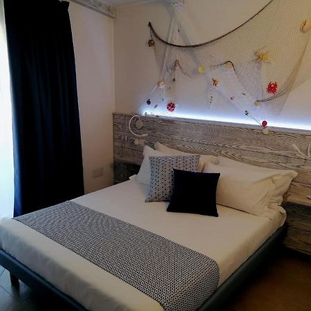 Gi & Ro Al Mare Bed and Breakfast Castelsardo Buitenkant foto