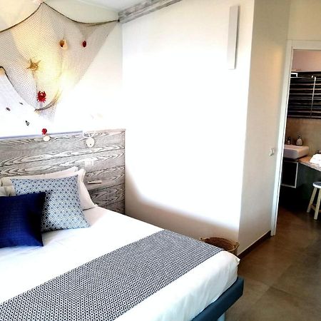 Gi & Ro Al Mare Bed and Breakfast Castelsardo Buitenkant foto