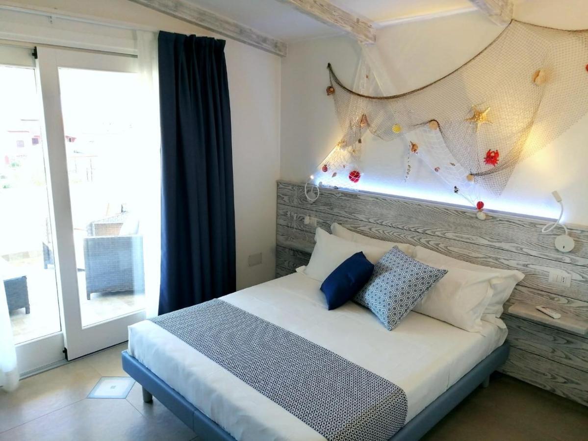 Gi & Ro Al Mare Bed and Breakfast Castelsardo Buitenkant foto